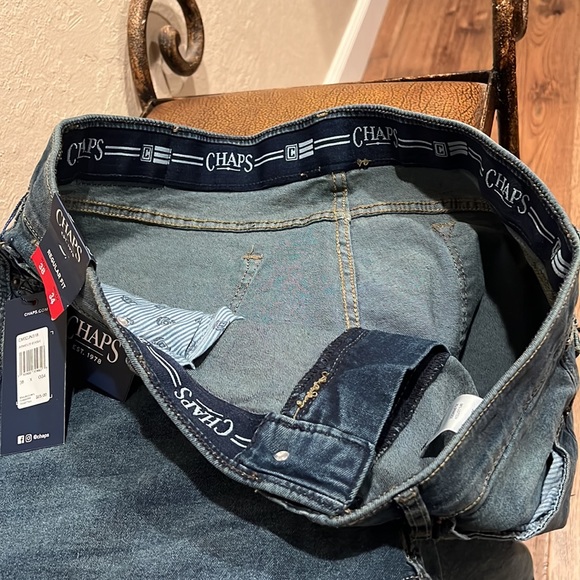 Brand New Chaps Blue Jeans Freedom Stretch, Sits below waist! Ultimate Comfort! - Picture 7 of 8